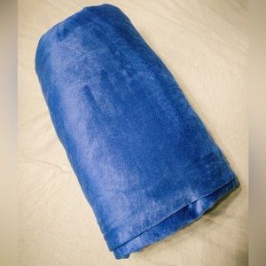 Nectar Serenity Weighted Blanket in Navy